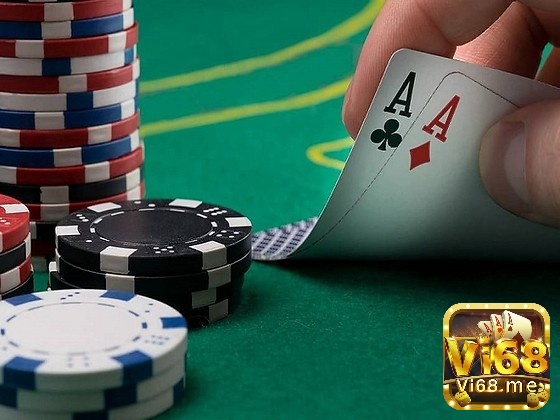 Poker là một trong những trò chơi bài hot nhất hiện nay