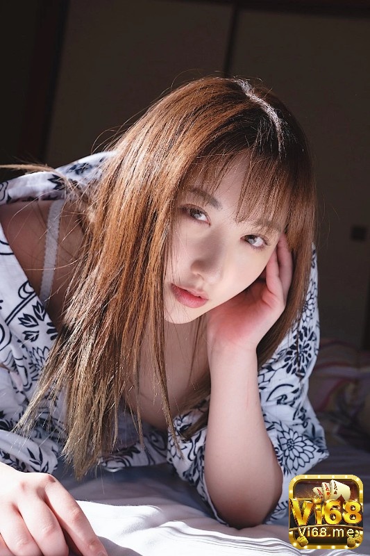 Mina Kitano xinh đẹp và rất hút hồn