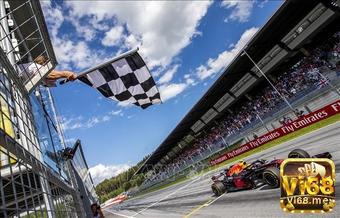 Luật giải đua xe F1 về cờ hiệu trên đường đua